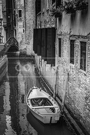 Venetian Dory