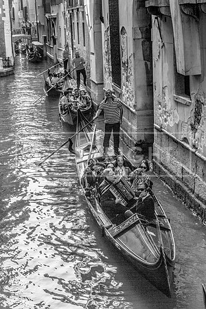 Gondola Traffic Jam